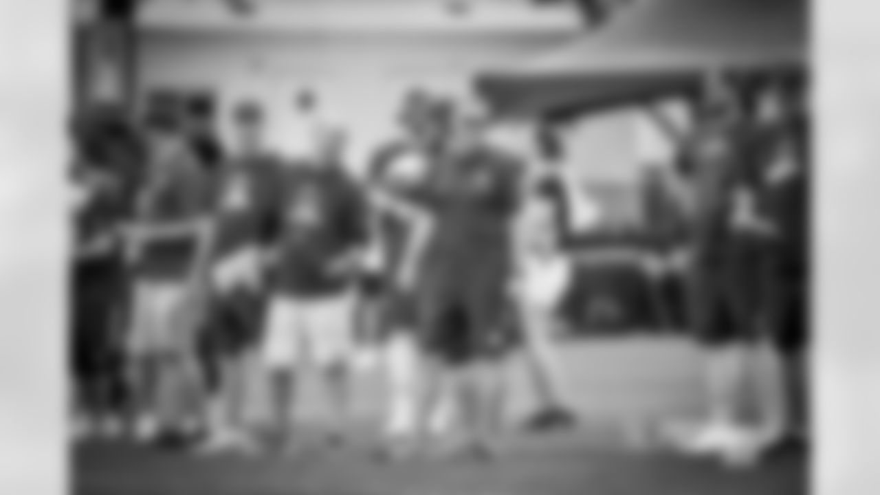 20170127_probowl_jason_garrett_selects_jj29131.jpg