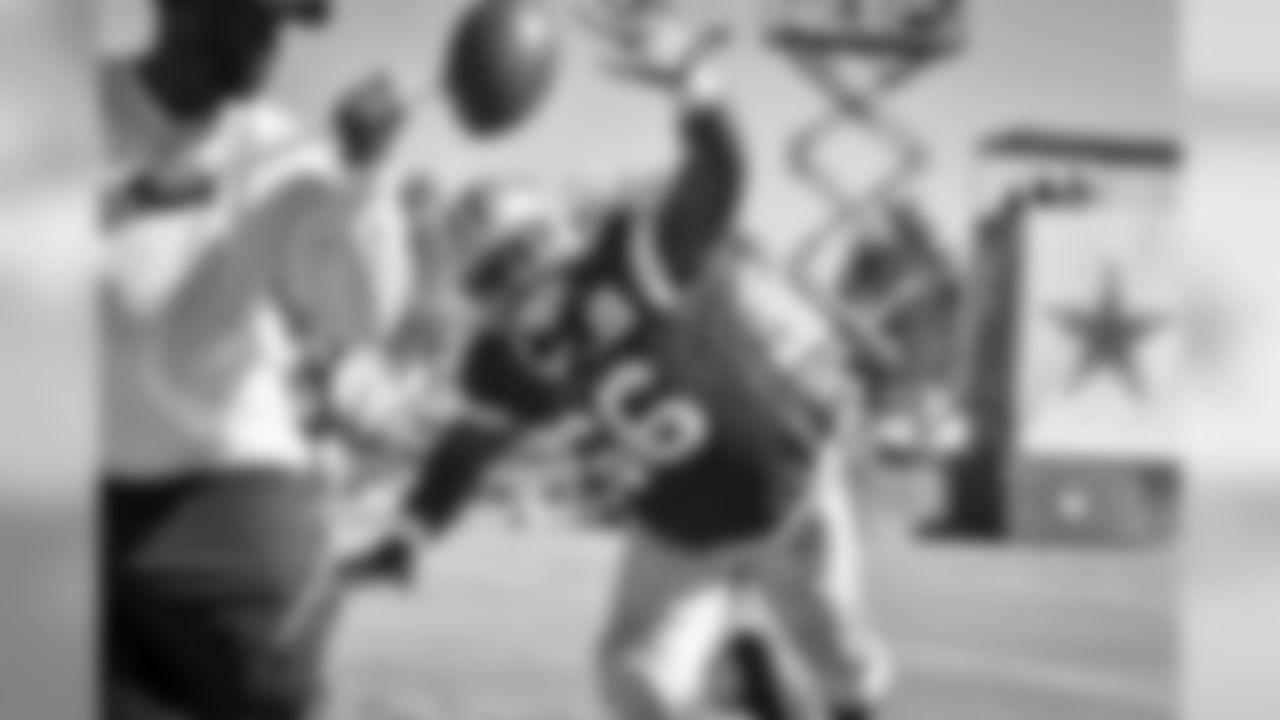 08012015_training_camp_afternoon_bishop_jj463.jpg