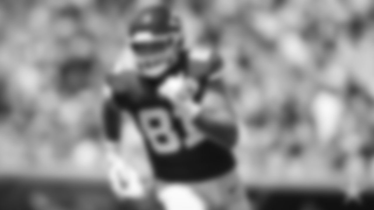 TE | Blake Bell: Jason Witten is the Cowboys' all-time leader in catches and receiving yards, but last season was among his best as a blocker for Ezekiel Elliott and the run game. With Witten expected to head to the Raiders, Bell could emerge as a nice complement to Blake Jarwin's vertical game. Bell is a big tight end, a good athlete and a capable blocker.