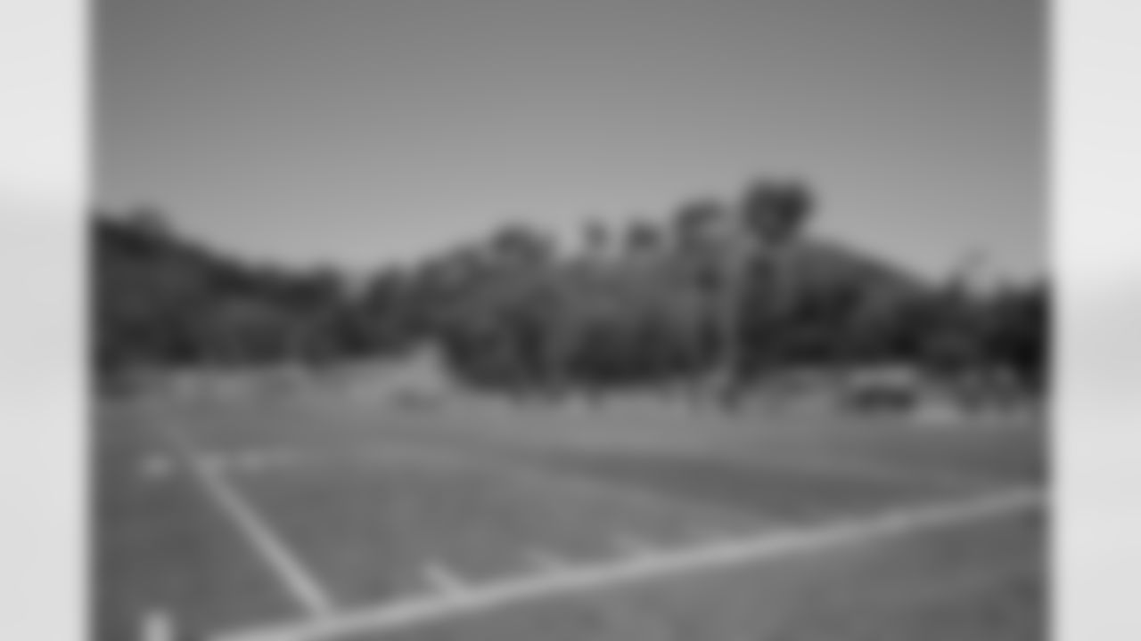 tempChargersCowboysPractice_082012_22.jpg
