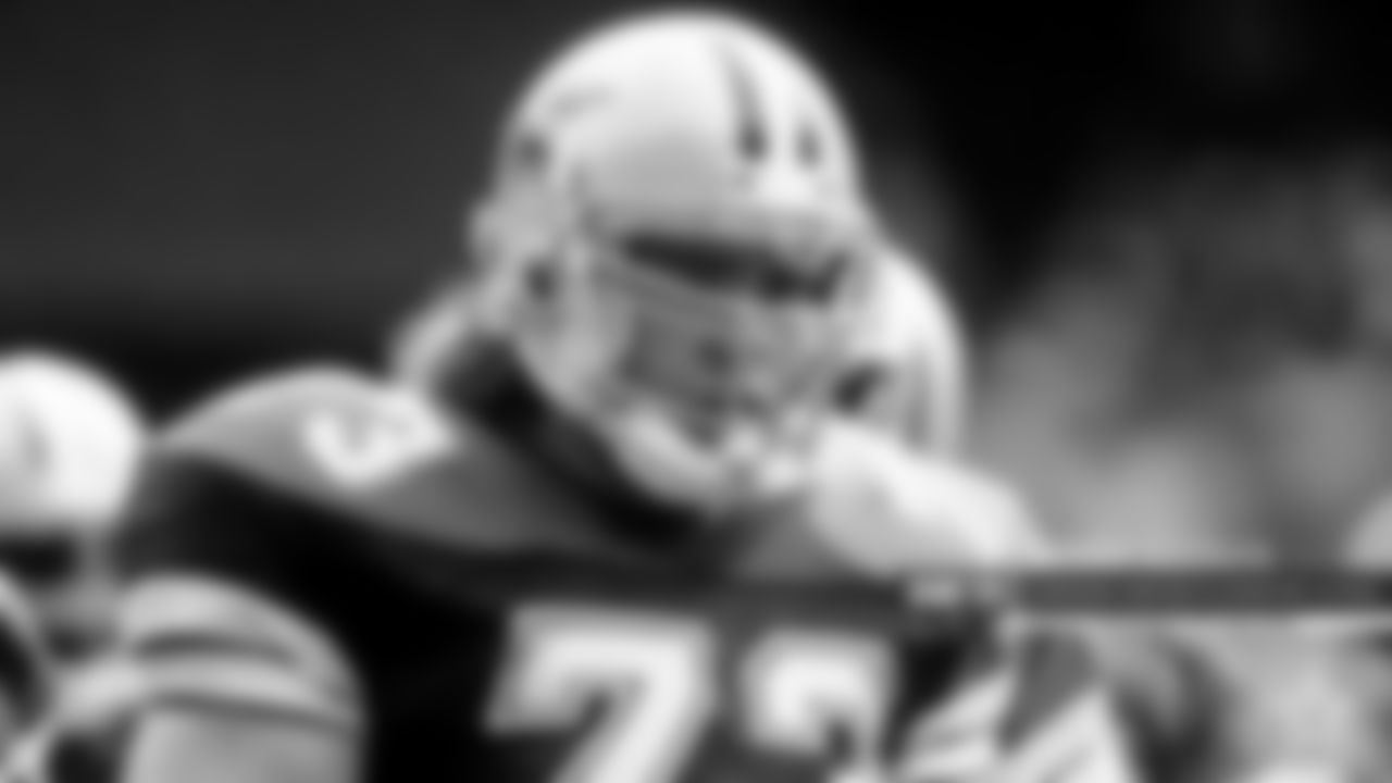 Danny Noonan – An elite college player at Nebraska, Noonan was supposed to solidify the defensive line in 1987, perhaps even take over for the aging Randy White. But he never truly developed like the Cowboys had hoped. He only played five full seasons and ended up getting traded early in the 1992 season to Green Bay, missing out on what proved to be the start of a championship run.