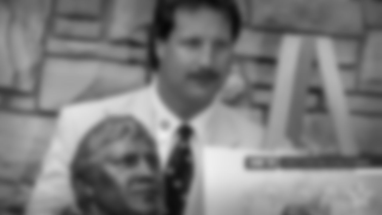 Randy White – Inducted 1994
The No. 2 pick in the 1975 NFL Draft, before White's career was over, 14 years later, he would become known as the "Manster" – half man, half defensive monster – setting numerous franchise records as the heart-and-soul of the famed "Doomsday Defense.
Tom Landry tried to convert White to linebacker as a rookie, but soon after he moved him back to defensive tackle in 1977, White became one of the NFL's most dominating defensive linemen and a coveted co-Super Bowl MVP with Harvey Martin in Super Bowl XII. White also was selected to nine Pro Bowls, ranking third in franchise history for Pro Bowl appearances. White's 16 sacks in 1978 rank third in franchise history for a single season, and he still remains third all-time in career tackles with 1,104 and second with 701 career solo tackles.