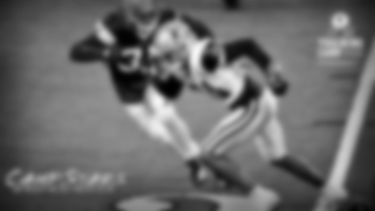 Jon'Vea Johnson
Kyle Youmans: It seems like every practice there is another candidate rising in the fourth wide receiver talk, Tuesday was Johnson. Made multiple plays, mostly over the middle of the field, and defeated double coverage by reeling in a diving grab on a rocket from Andy Dalton.