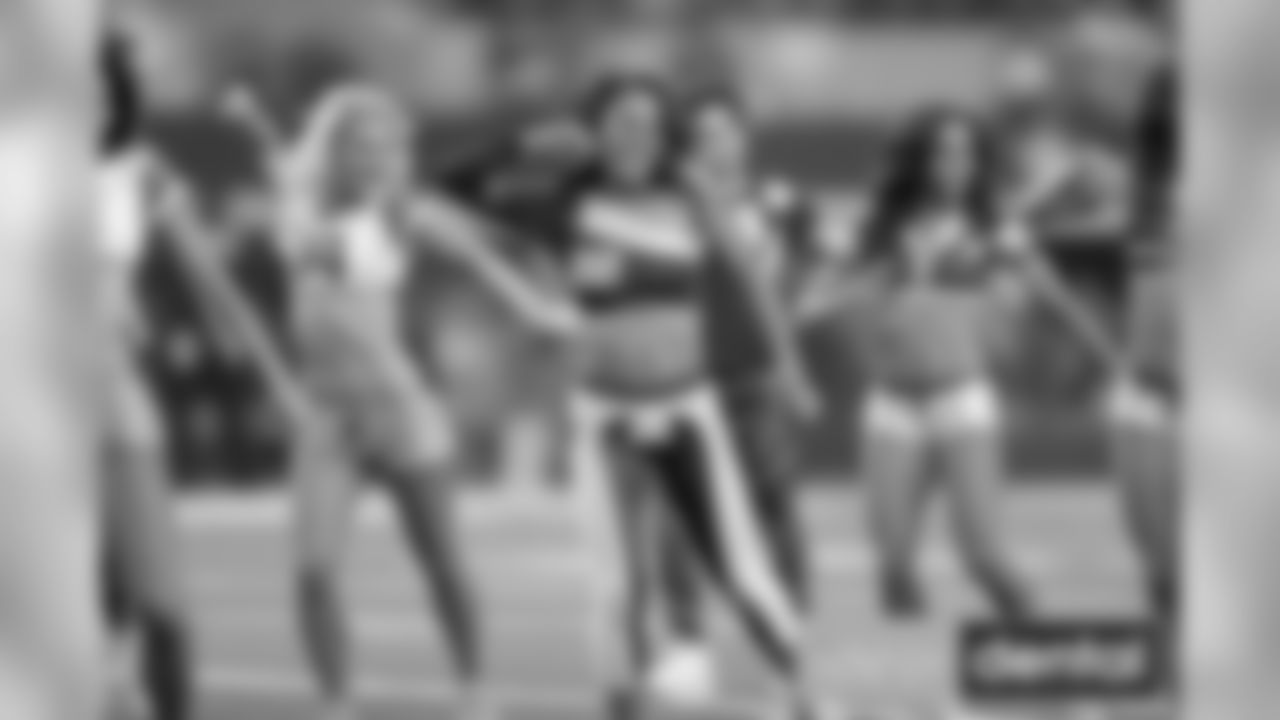 16 September 2018: Views
of the Dallas Cowboys halftime dance "Back to Football" during their NFL week 2 regular season 20-13 win over the New York Giants at AT&T Stadium in Arlington, Texas. Photo by James D. Smith/Dallas Cowboys