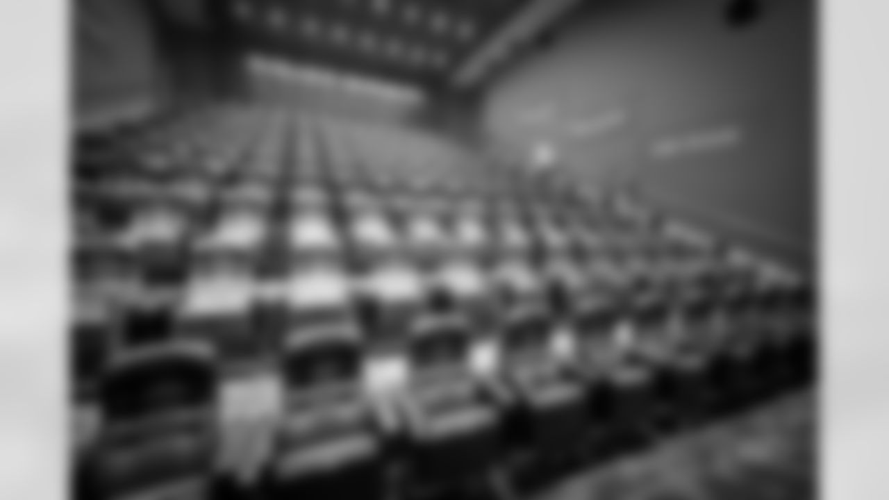 2016021_dal_thestar_media_tour_quickies35.jpg