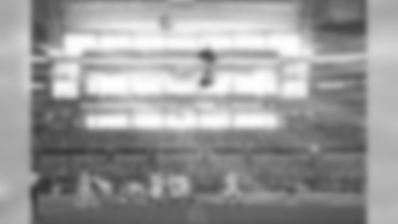 temp20131128_OAK_DAL_quickies075.jpg