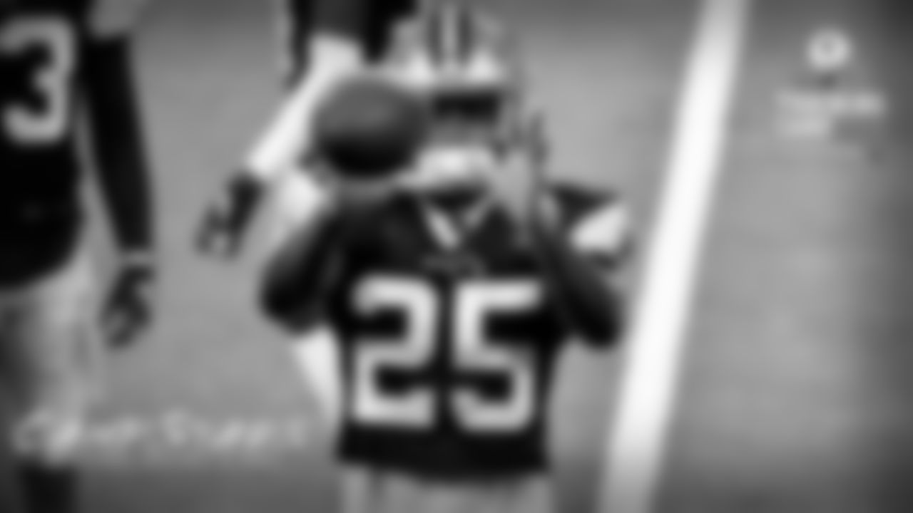 Xavier Woods
Ambar Garcia: I've had my doubts, but to be fair, I think he's had a very solid camp. He seems to be doing everything that he's been asked to do. He's shown good coverage and great reaction time. It's difficult to really evaluate players in these type of practices because there's no tackling allowed, but at least it looks like he is getting to the right spot, at the right time.