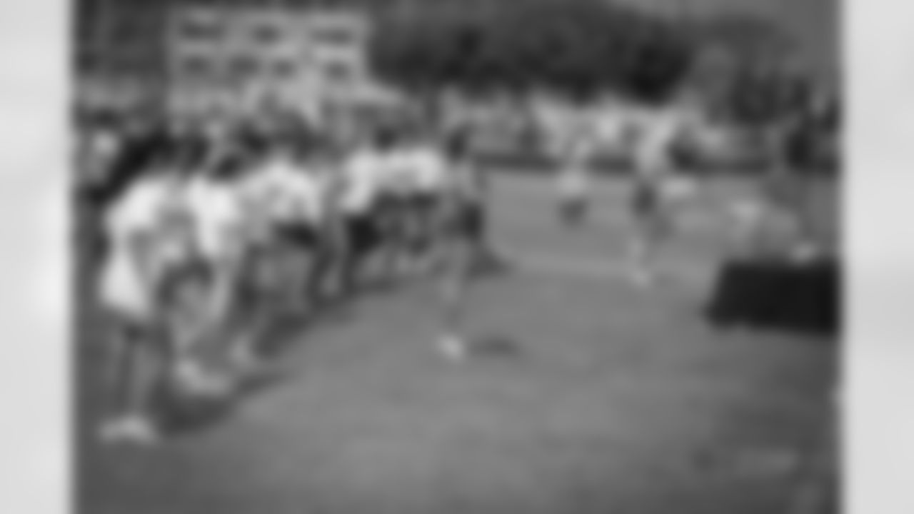 20160729_dal_cheers_camp37.jpg
