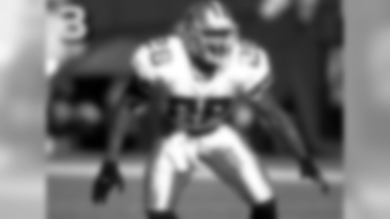 Darren Woodson – More of a linebacker at Arizona State, Woodson was a rare athlete that combined size and speed, with a drive and work ethic that was unmatched. He's not third on many lists, but Woodson came into the Cowboys and won two straight