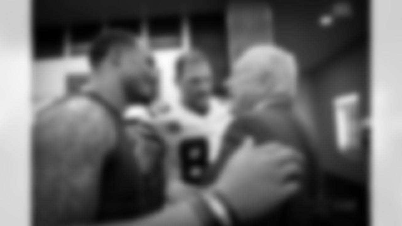 20161030_dal_vs_phi_dak_prescott_selects_jj2074.jpg