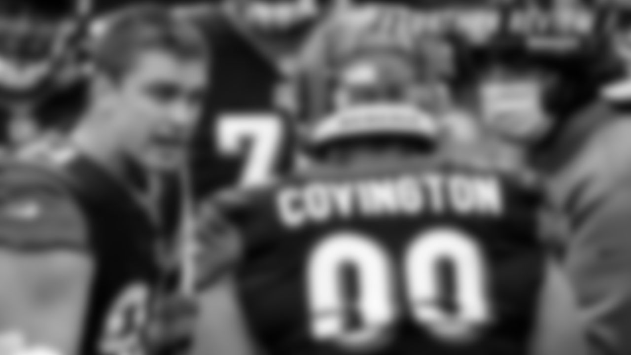 Remember Me: The Bengals had a couple of players who were on the Cowboys' roster last year, including guard Xavier Su'a-Filo, who started at guard on Sunday. On defense, Christian Covington made a couple of tackles down by the goal line for the Bengals as a rotational linemen.