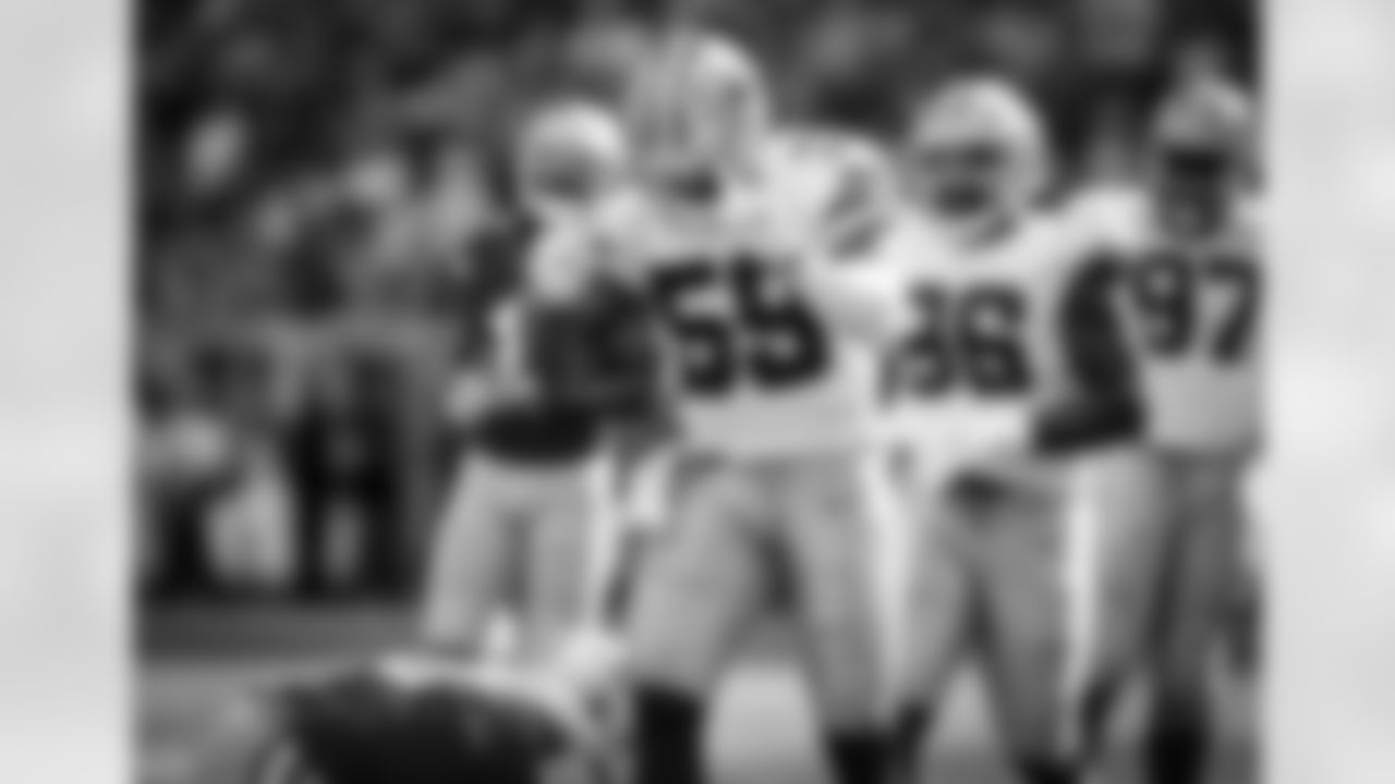 20161002_dal_anthony_hitchens18.jpg