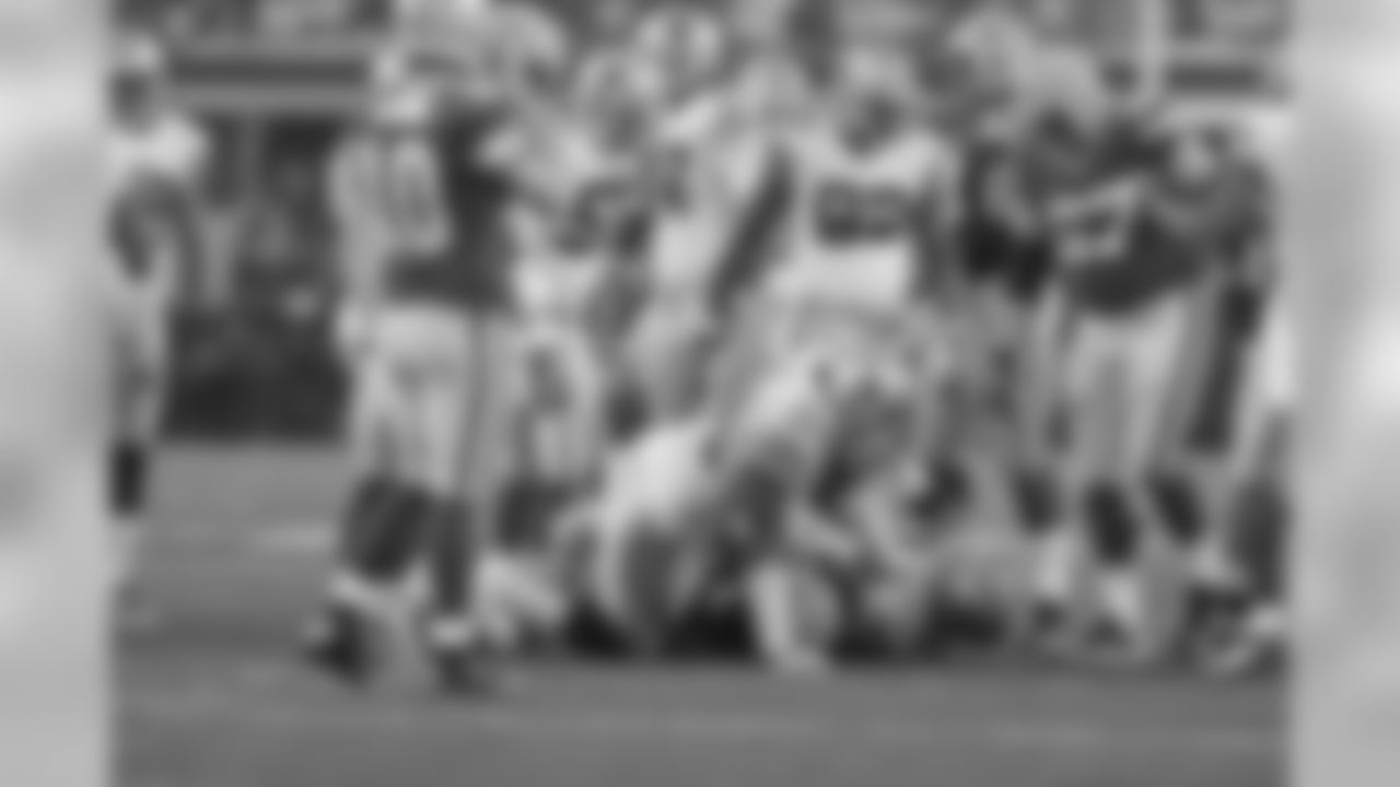 temp20131215_GB_DAL_quickies134.jpg