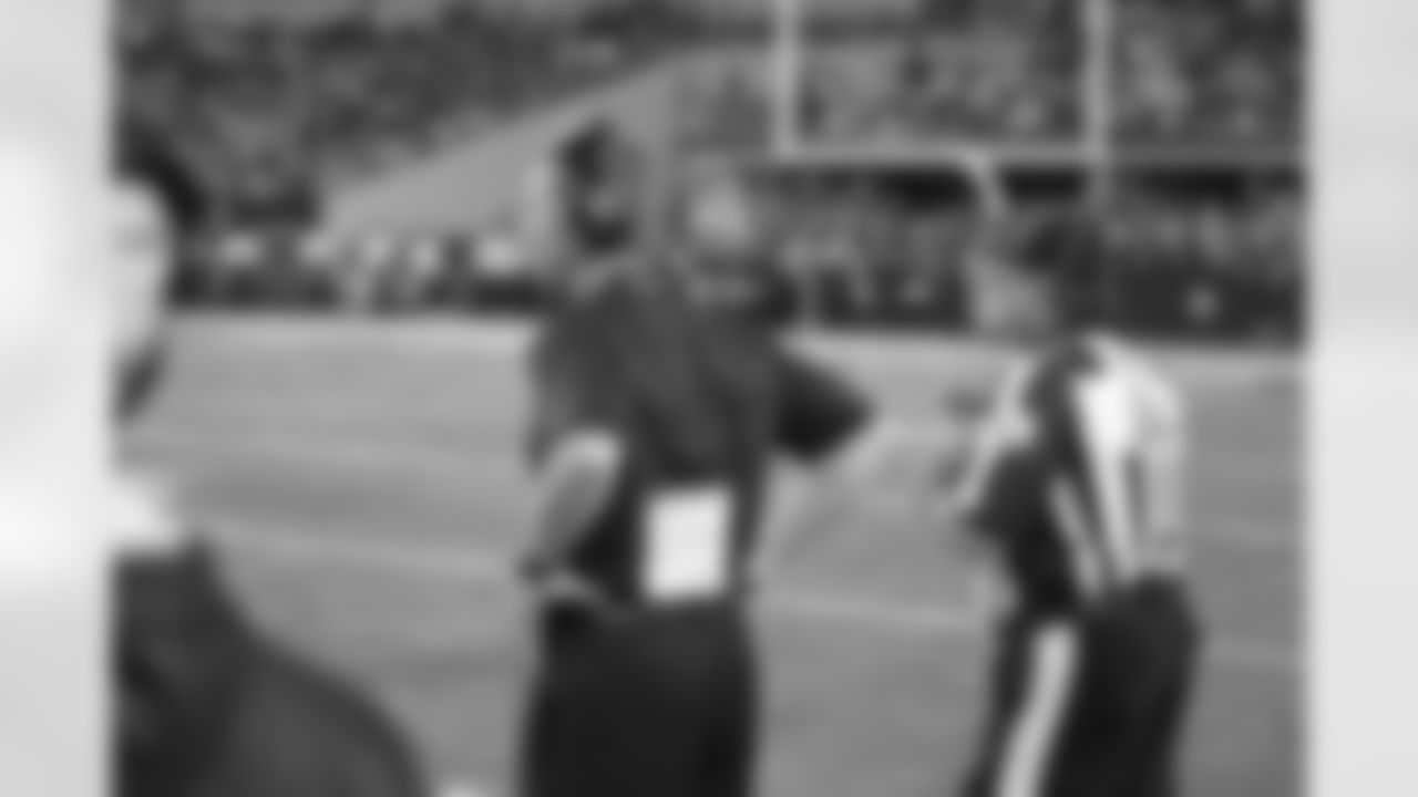 temp20131128_OAK_DAL_quickies260.jpg