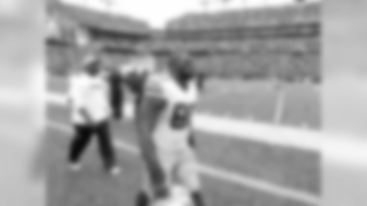 2012 - Ratliff walks onto the field before the Cowboys-Ravens matchup at M&T Bank Stadium in Baltimore, MD.