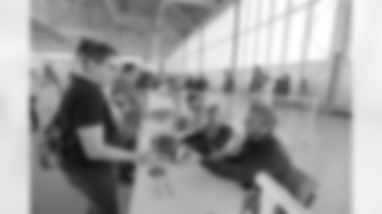 20150728_dal_pointmugu_cole_beasley03.jpg