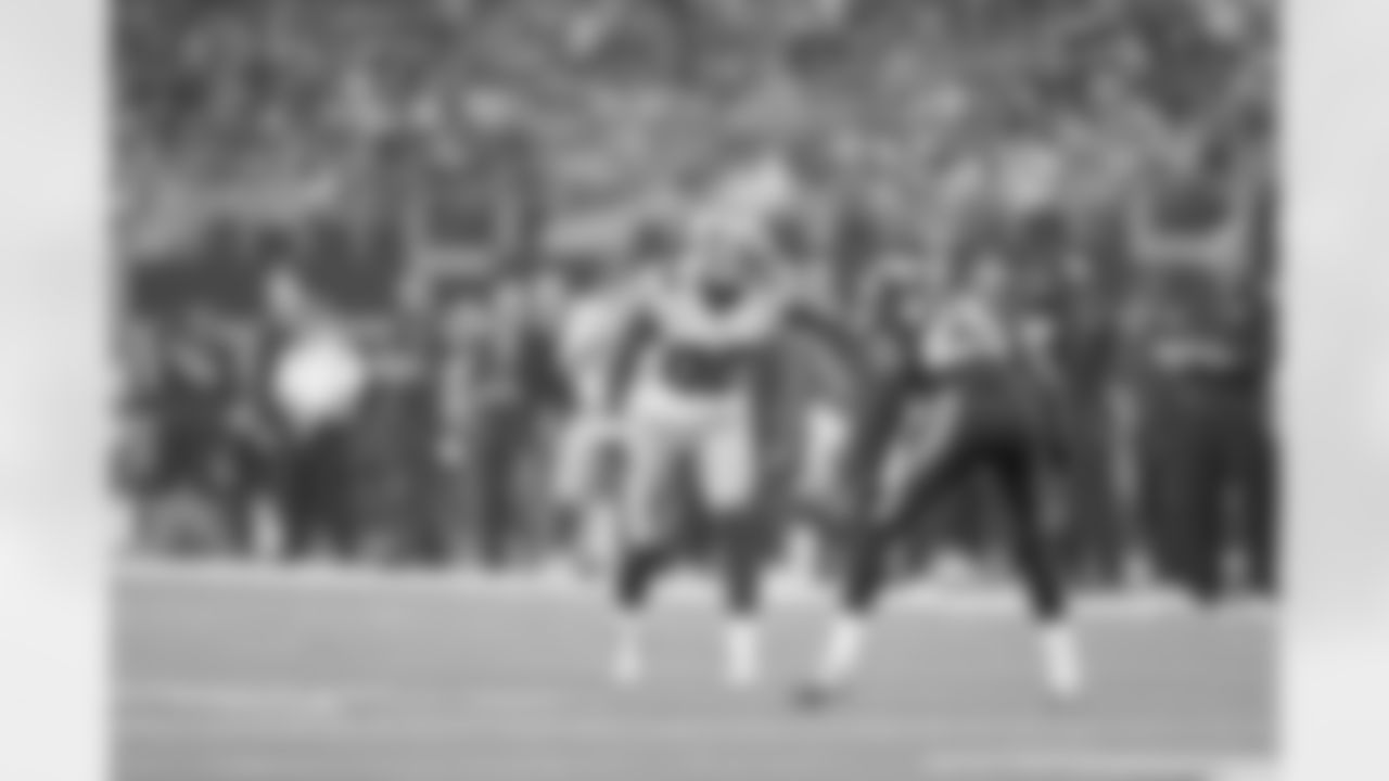 01 November 2015: Views
of the Dallas Cowboys during the Cowboys 13-12 loss to the Seattle Seahawks at AT&T Stadium in Arlington, Texas. Photo by James D. Smith/Dallas Cowboys