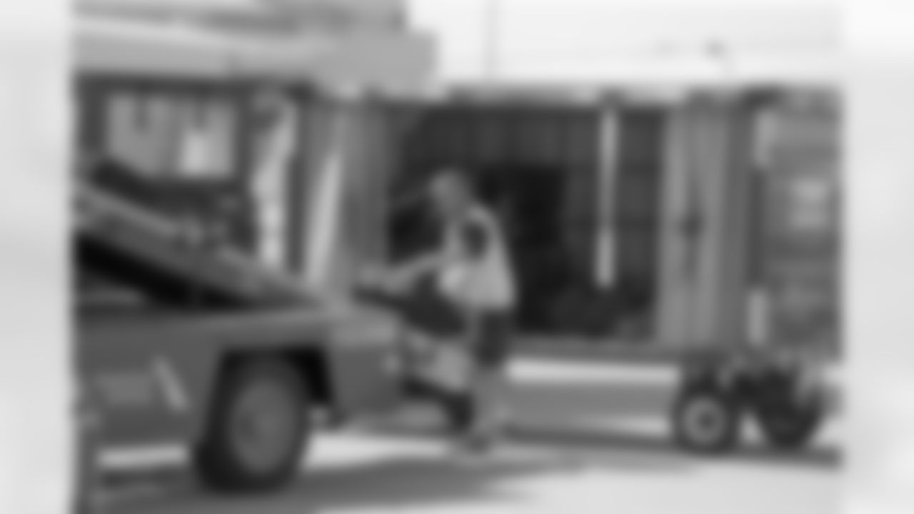 2015003_dfw_luggage03.jpg