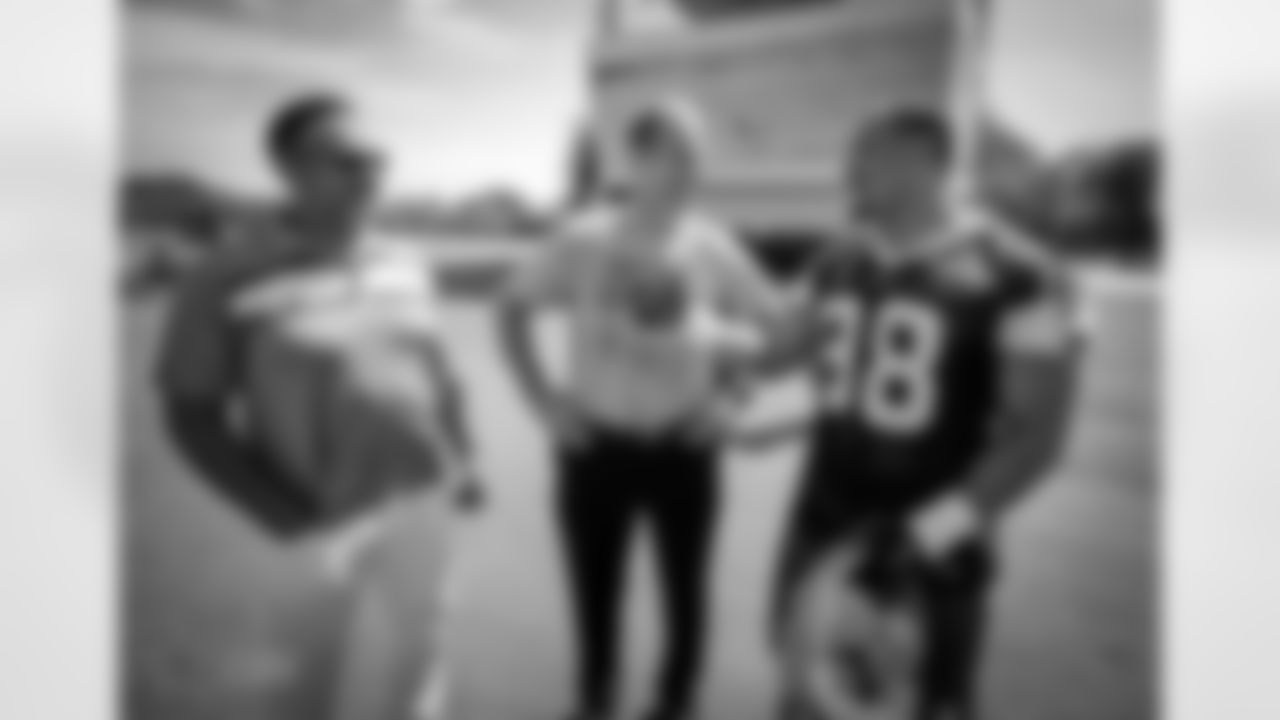 20160616_dal_minicamp_quickies10_0.jpg