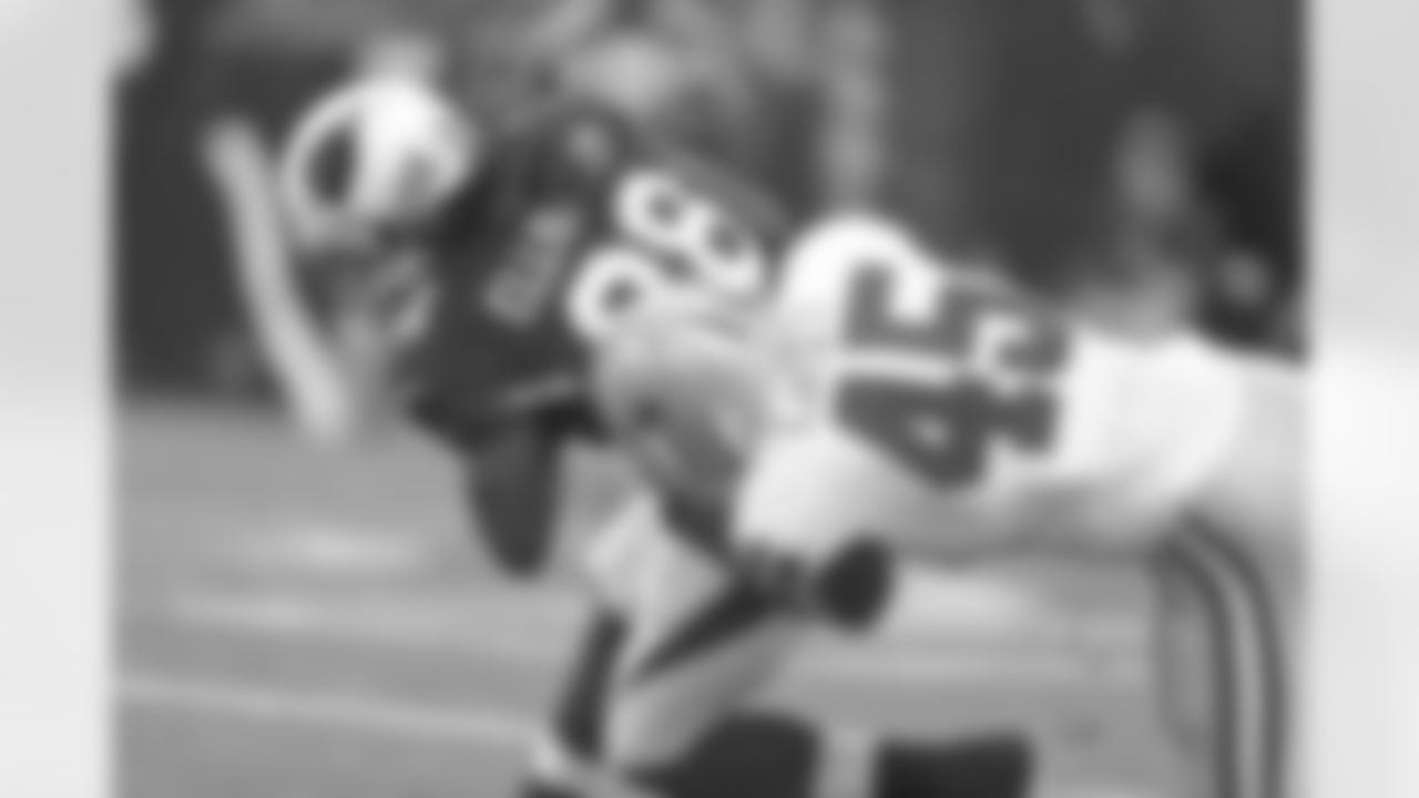 temp20130817_DAL_AZ_quickies129.jpg