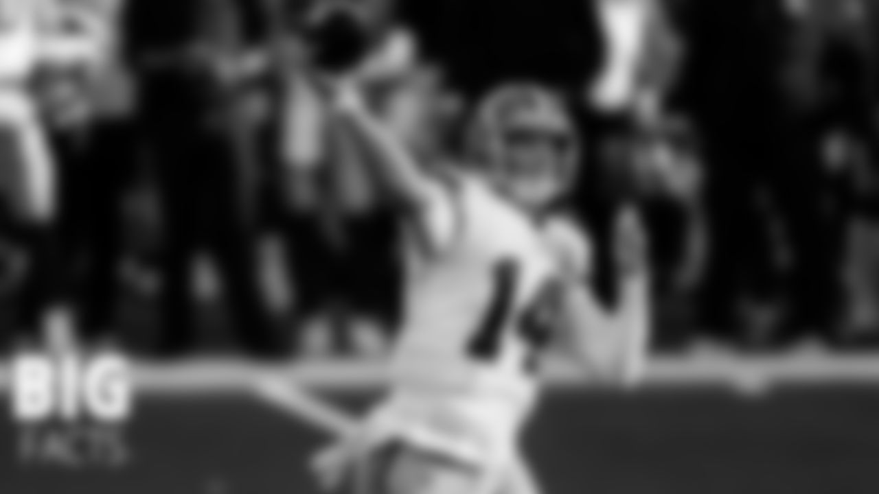 Andy Dalton now has 25 career game-winning drives
The veteran moved into 27th place in NFL history after Sunday's win over the Giants. It was Dalton's 25th game-winning drive. It was the first of his career since 2018, when he had four game-winning drives in the first eight games of the season for the Bengals. Dalton has had at least three game-winning drives in a season, seven different times in his career.