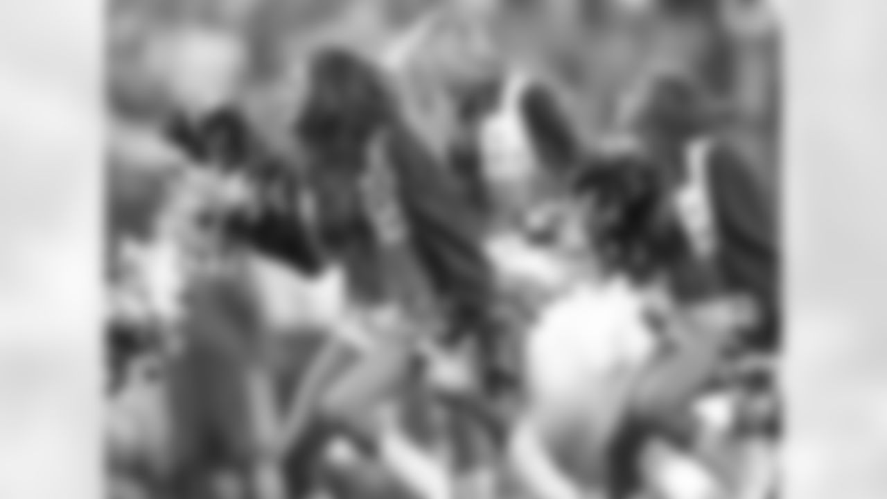 tempCheers_121713_10.jpg