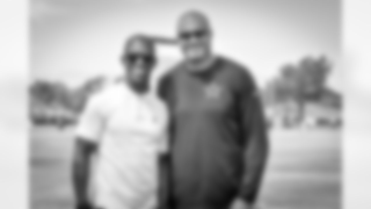 08022015_training_camp_afternoon_hamlin_jj715.jpg