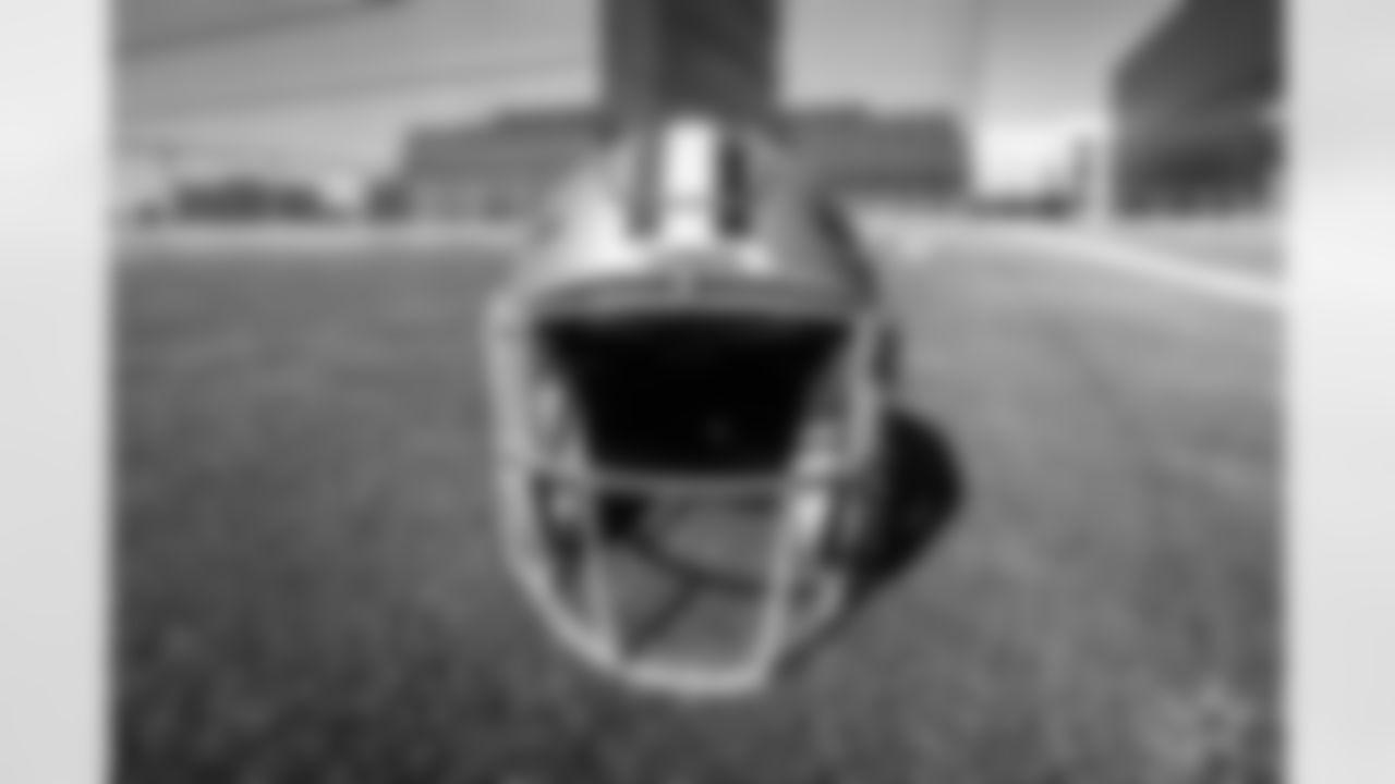 Dallas Cowboys Salute to Service Helmets | 2021