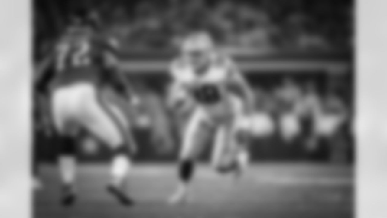 20161030_dal_tyrone_crawford04.jpg