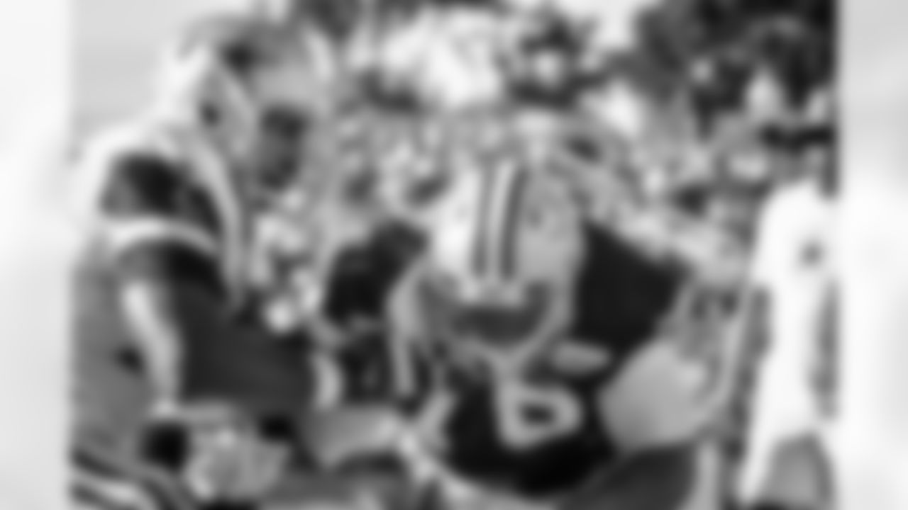 08022015_training_camp_afternoon_hardy_smith_jj894.jpg