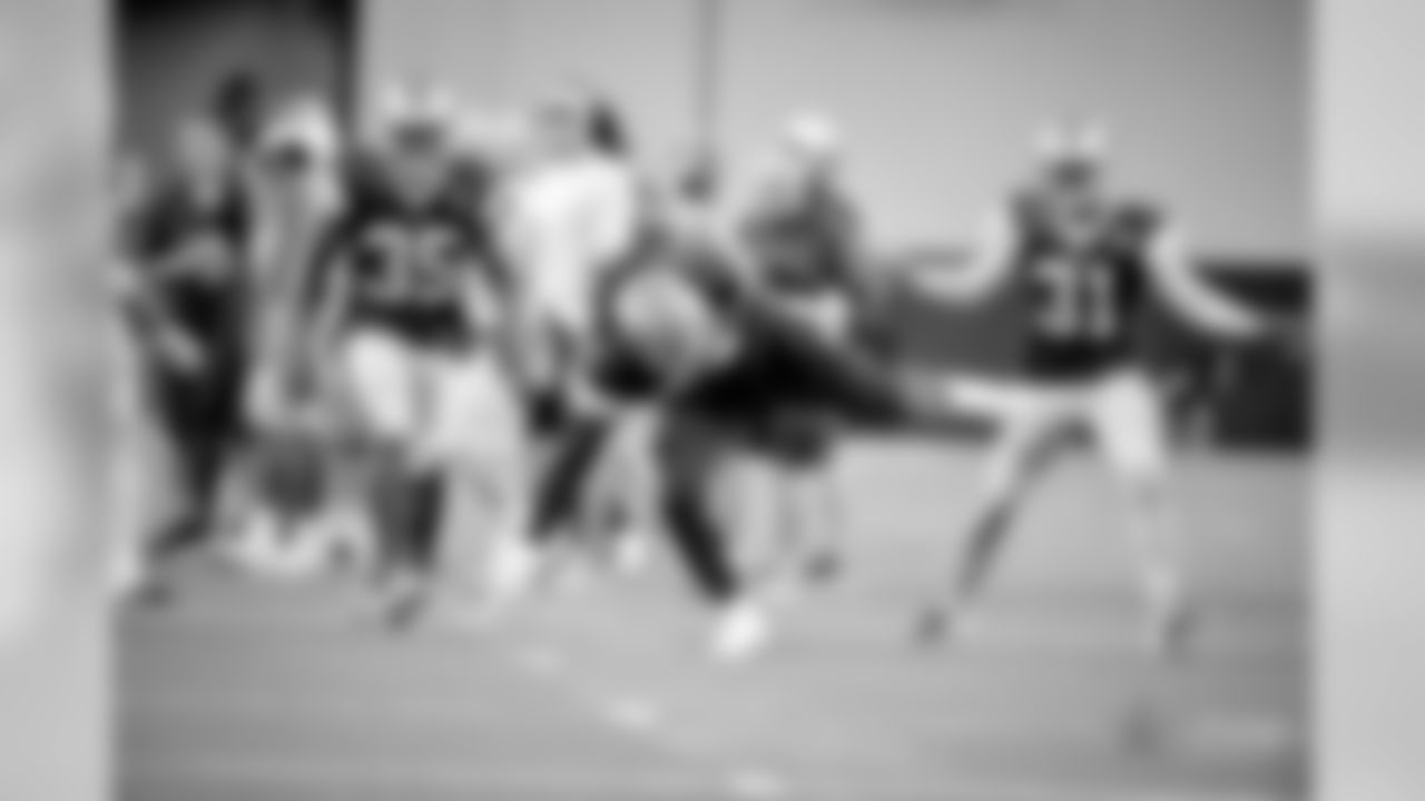 20180823_Training Camp_Jaylon Smith_Selects_JJ_019271