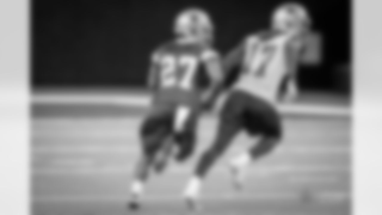 20180604_dal_allen_hurns01.jpg