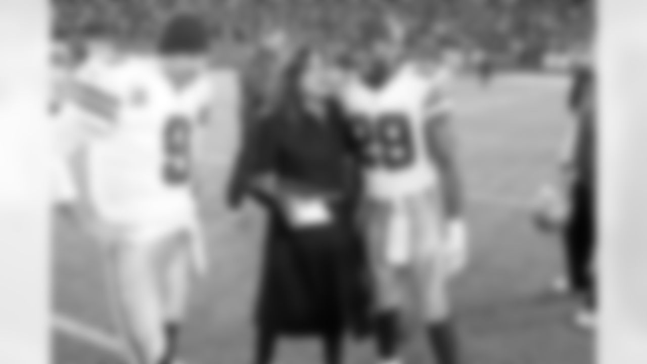 murray_romo_20141123_dal_nyg_quickies260.jpg