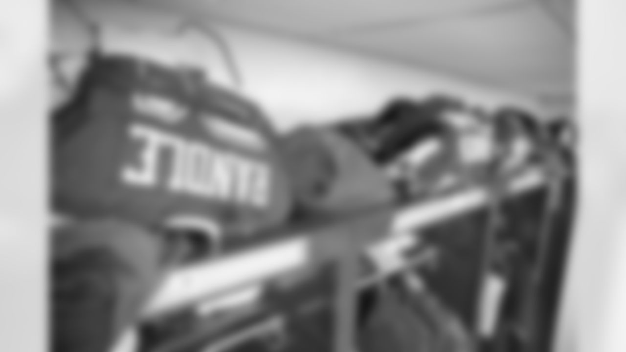 20151004_dal_pregame_quickies003.jpg