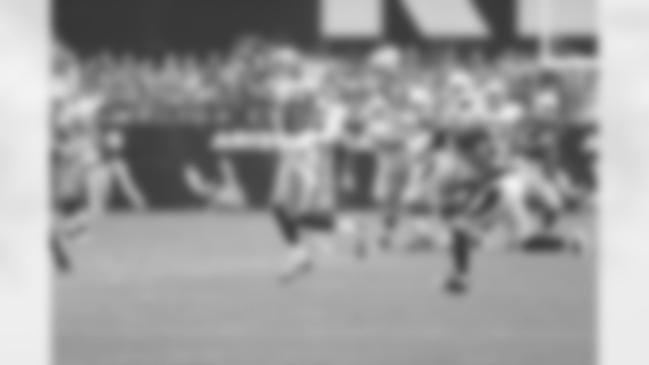 temp20130817_DAL_AZ_quickies078.jpg