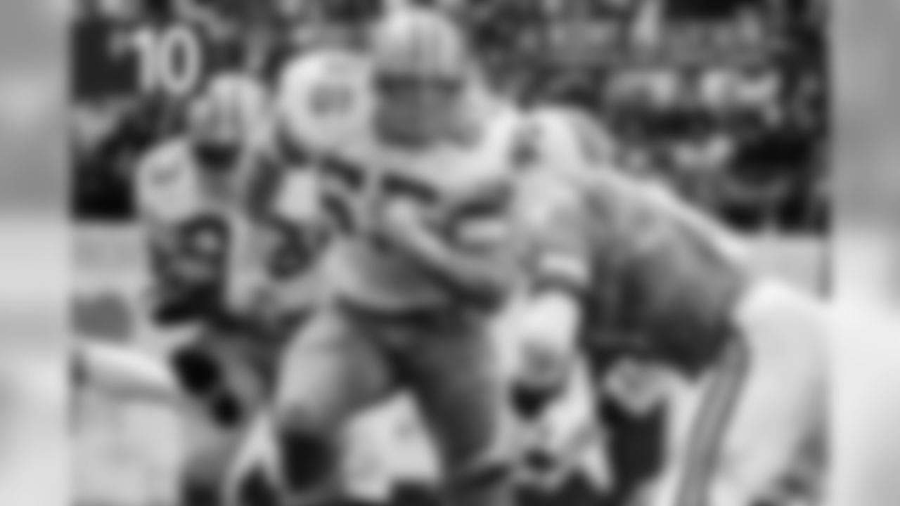 While he came to the Cowboys as a defensive player, Peterson not only made the transition to offense, but was a staple on the offensive line. He even spent some time at tackle, but was a solid guard during the first half of the 1980's decade.