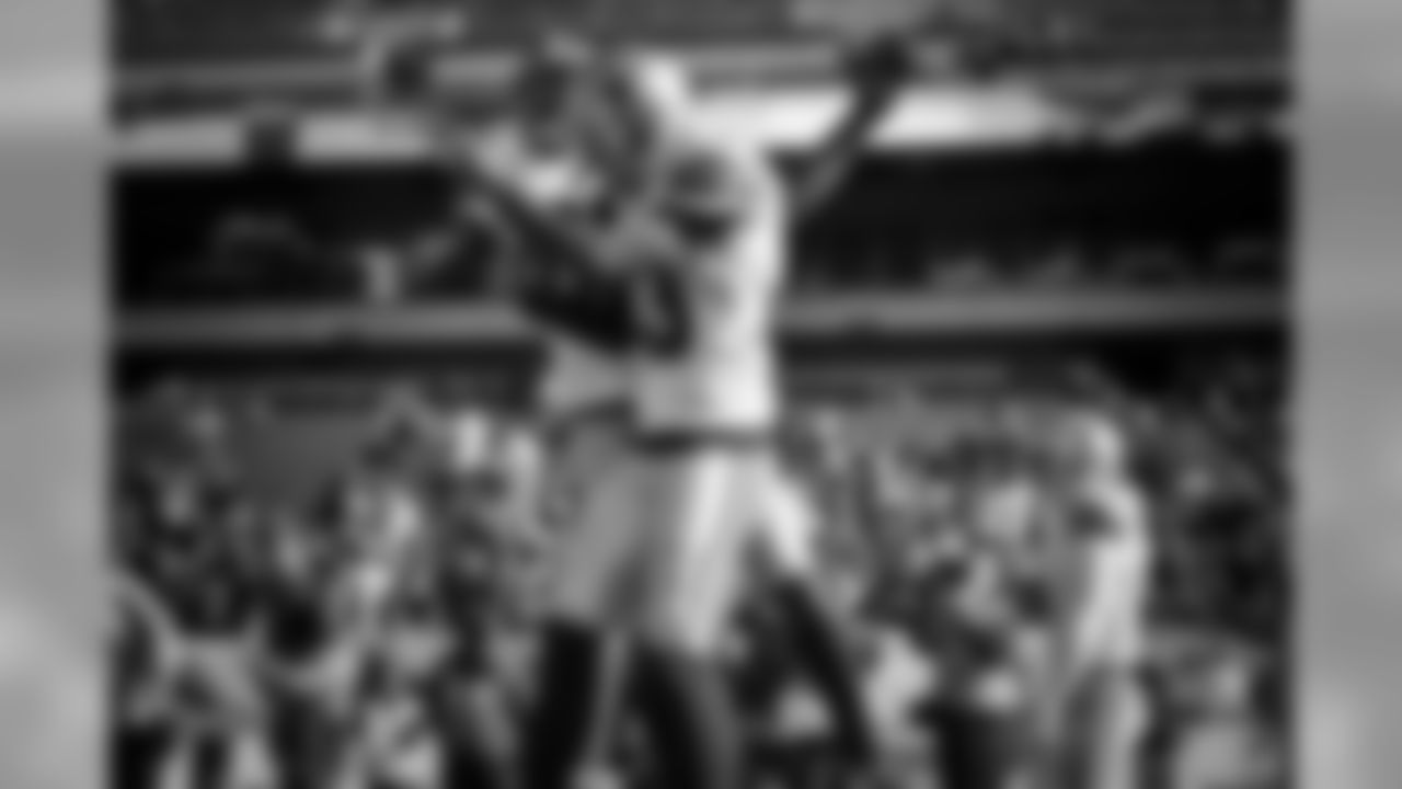 2017101_dal_terrance_williams_selects_jj22544.jpg