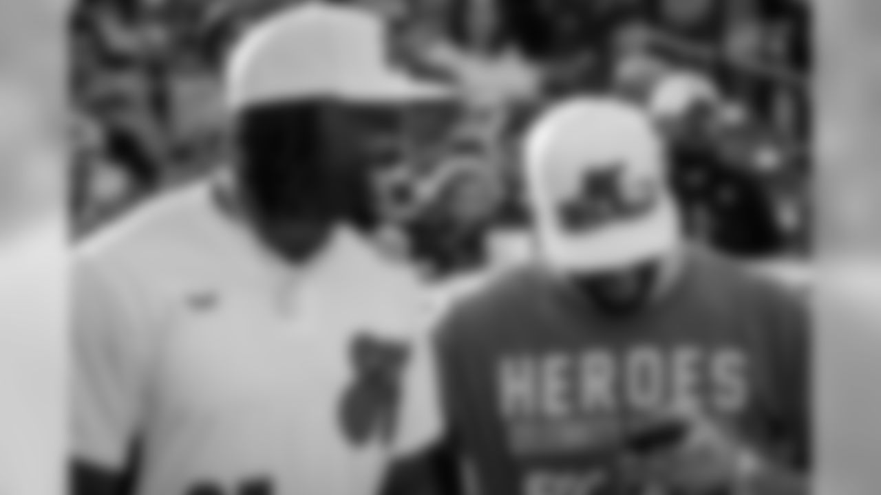 Heroes-Baseball-21
