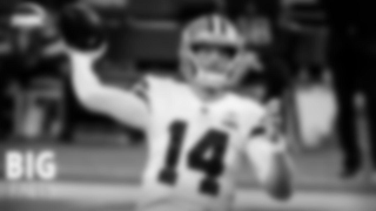 Dalton ranks fourth in number of game-winning drives since 2011
Dallas' 61-yard game-winning touchdown drive in the final moments of the 31-28 win over Minnesota gave Andy Dalton his 26th career game winning moment. It's the second time this season that Dalton has delivered in the clutch against the New York Giants in Week 5 following the injury to Dak Prescott. Dalton now ranks fourth amongst quarterbacks in the NFL with game-winning drives since he entered the league in 2011, only Matthew Stafford (35), Drew Brees (30), and Russell Wilson (30) have more.