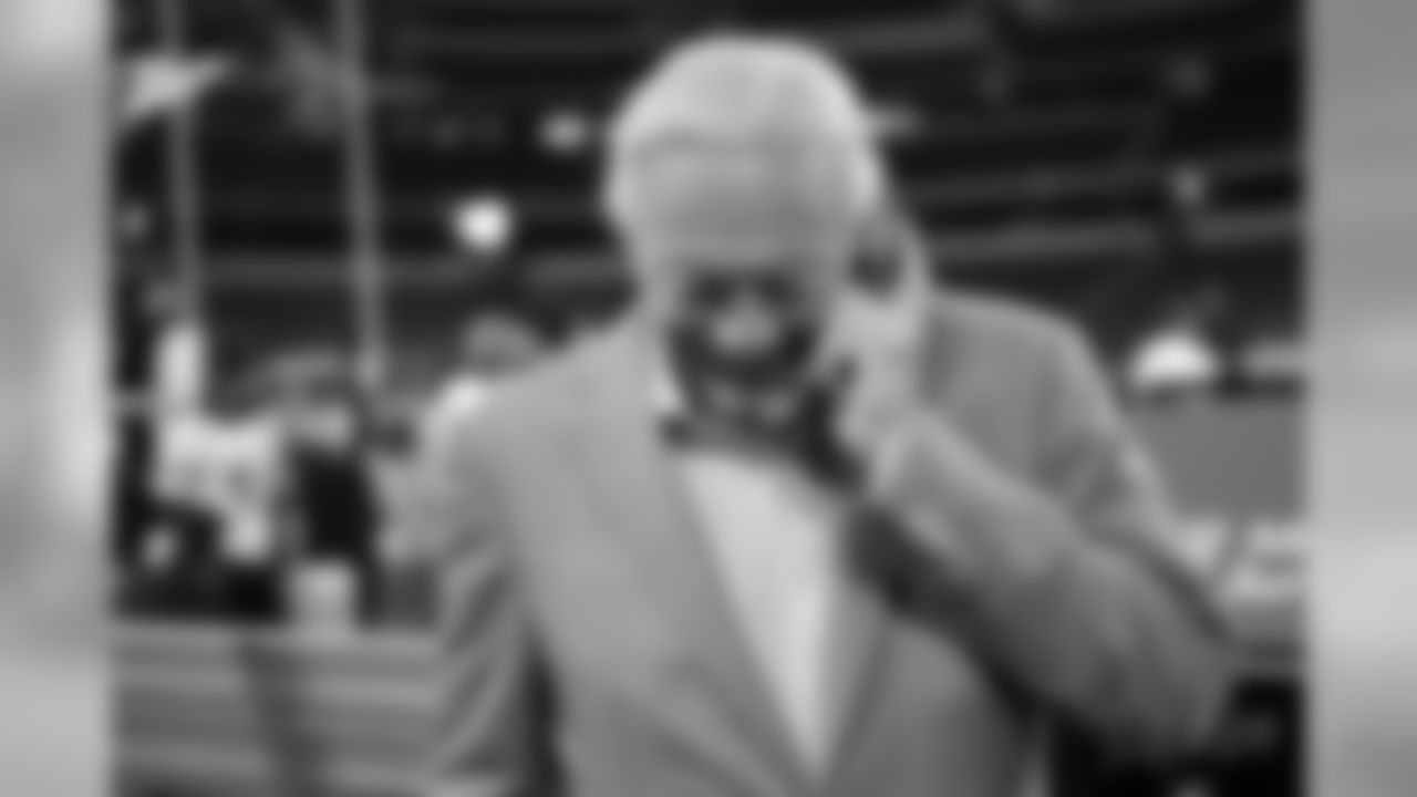 20170831_cowboys_harvey_relief_att_stadium_all_jj38656.jpg