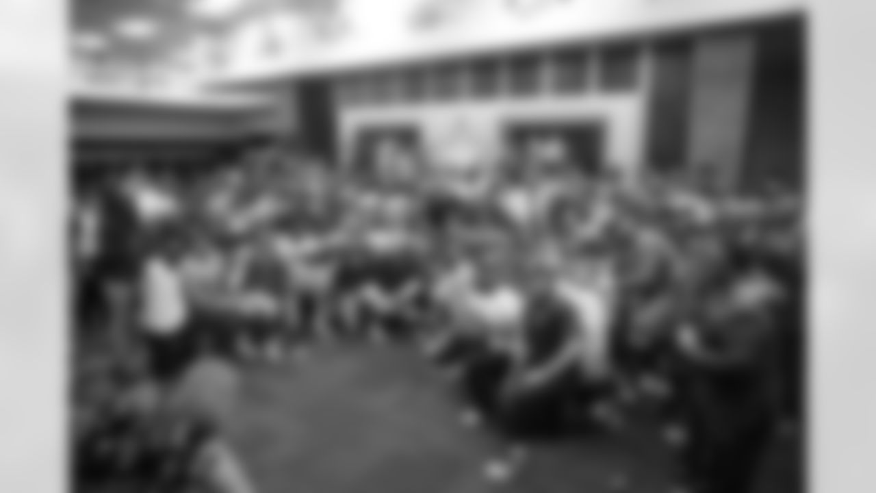 20141221_ind_dal_quickies280.jpg