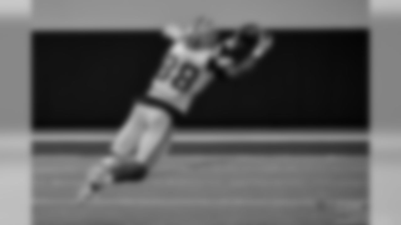 20170828_dal_dez_bryant_selects_jj37921.jpg