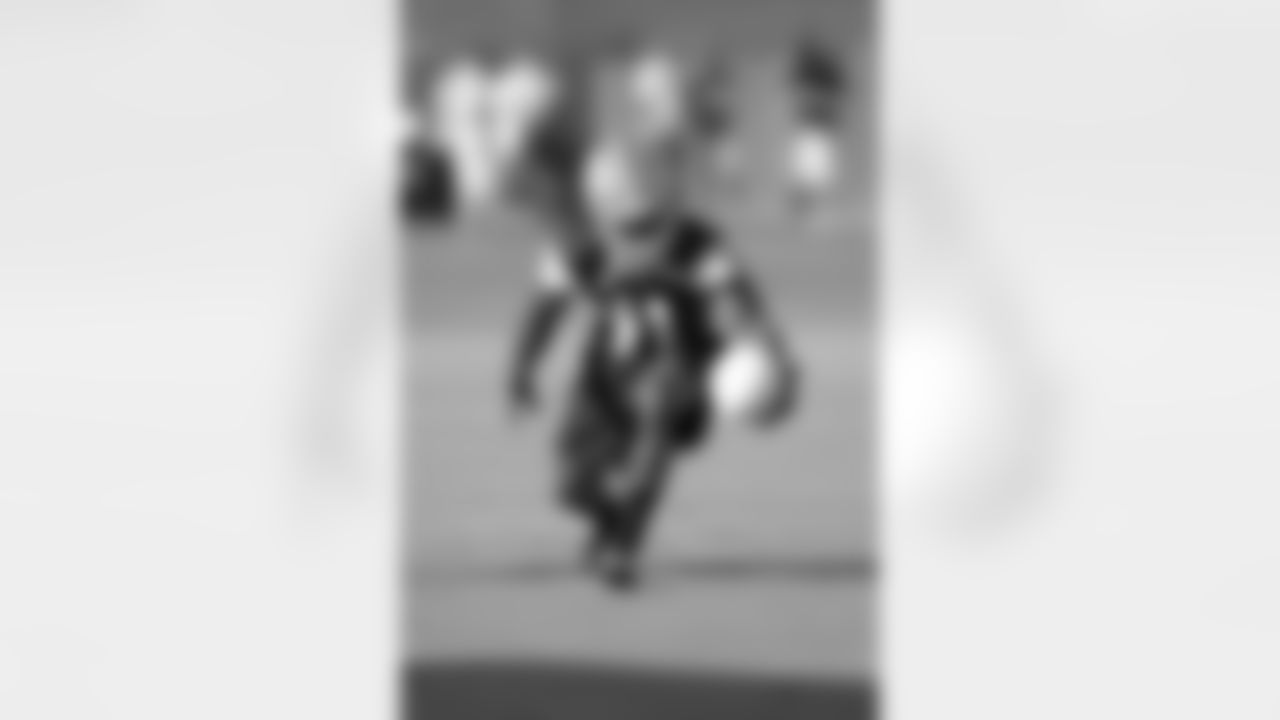 temp20120725_DAL_quickies49.jpg
