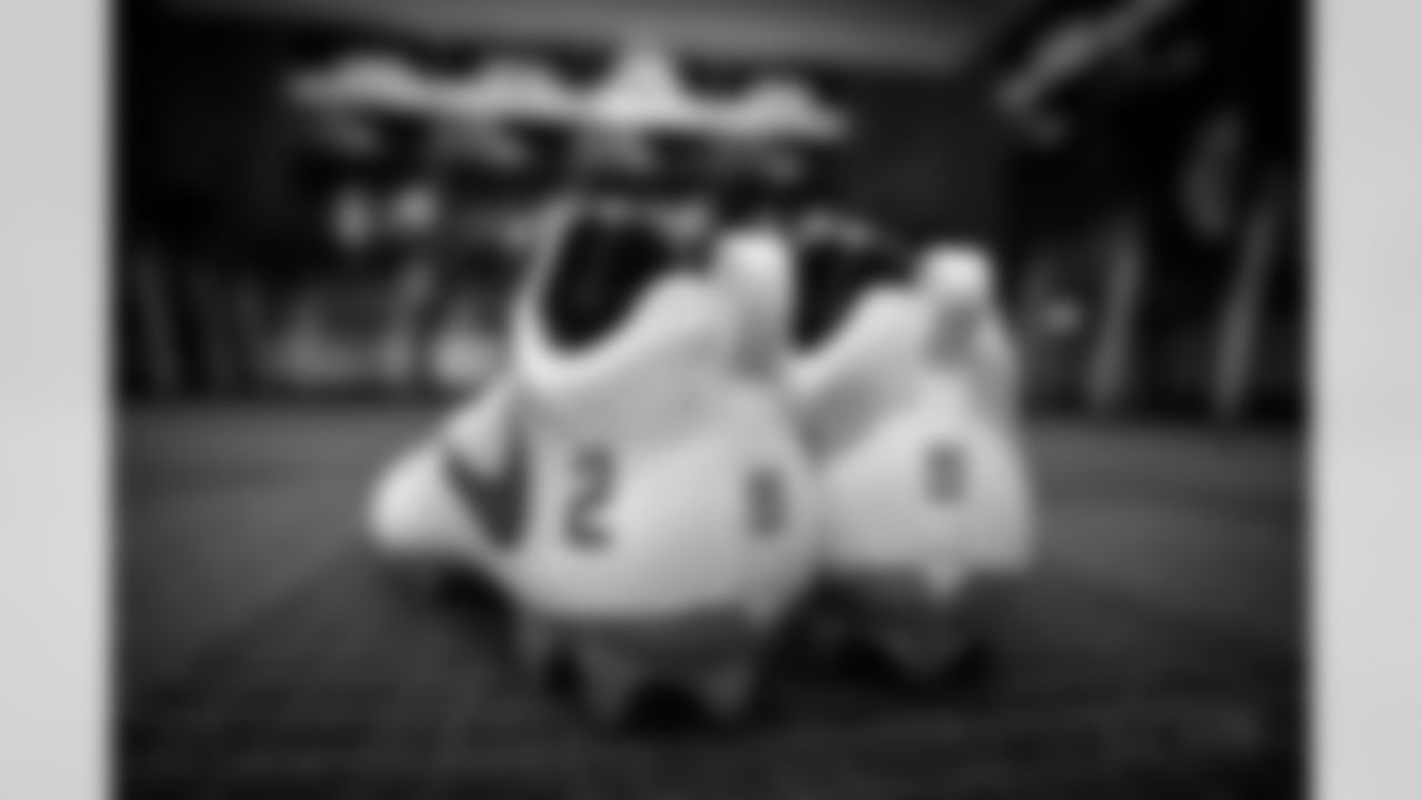 20161030_dal_vs_phi_selects_jj2028.jpg