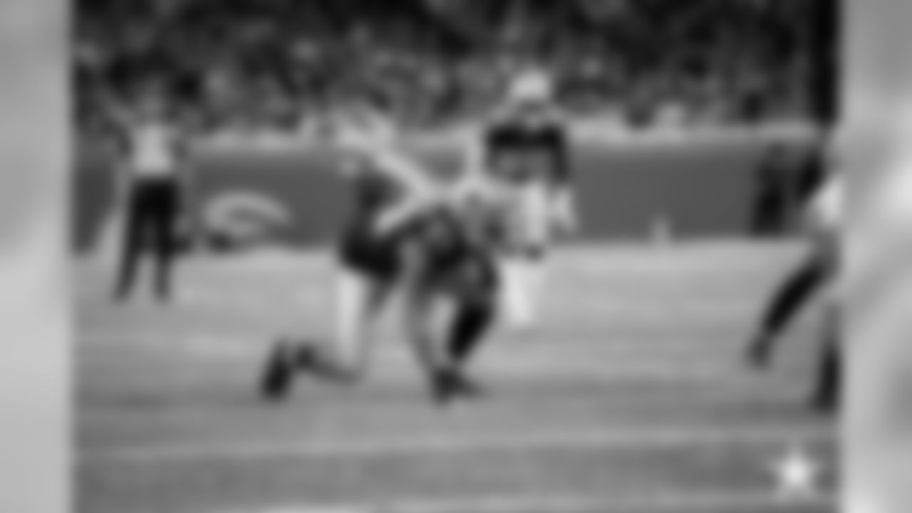20191117_DAL_Michael Bennett_Selects_JJ128130