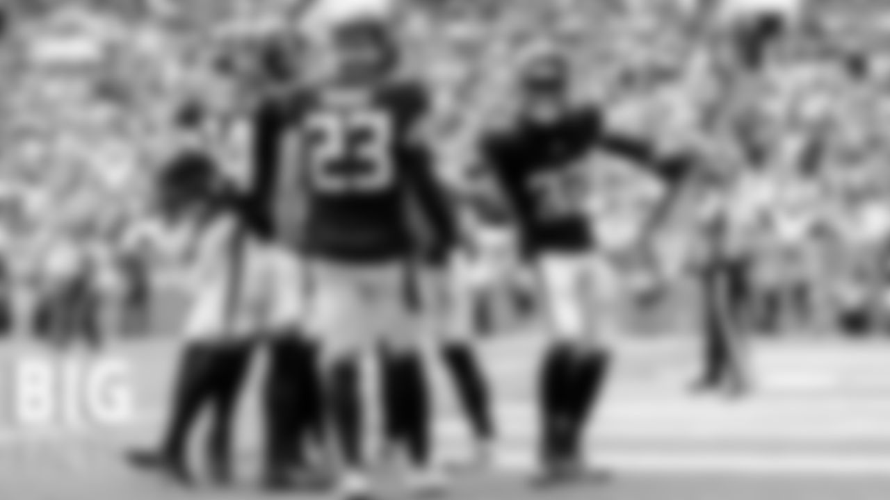 No Fly Zone – While the Falcons enter the game with the 17th ranked defense in the league, teams are not passing the ball with ease on them. Atlanta is one of three teams in the NFL that has not allowed 300+ passing yards in a game this year, joining Buffalo and Green Bay.
