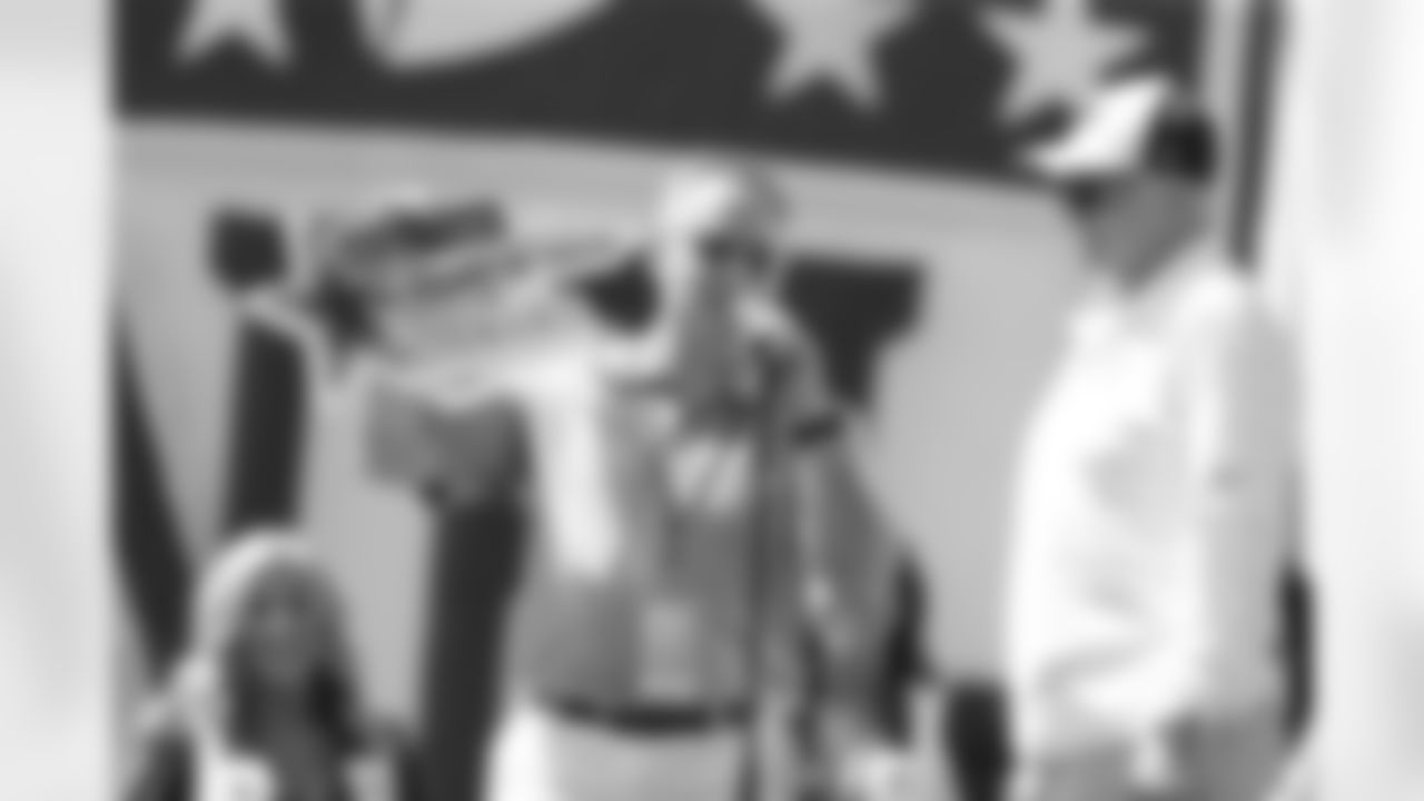 temp20140726_DAL_afternoon_quickies144.jpg