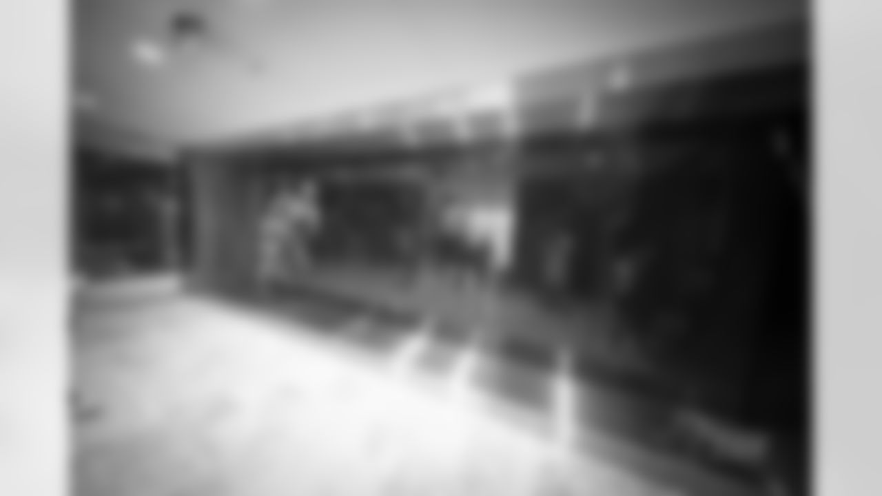 2016021_dal_thestar_media_tour_quickies76.jpg