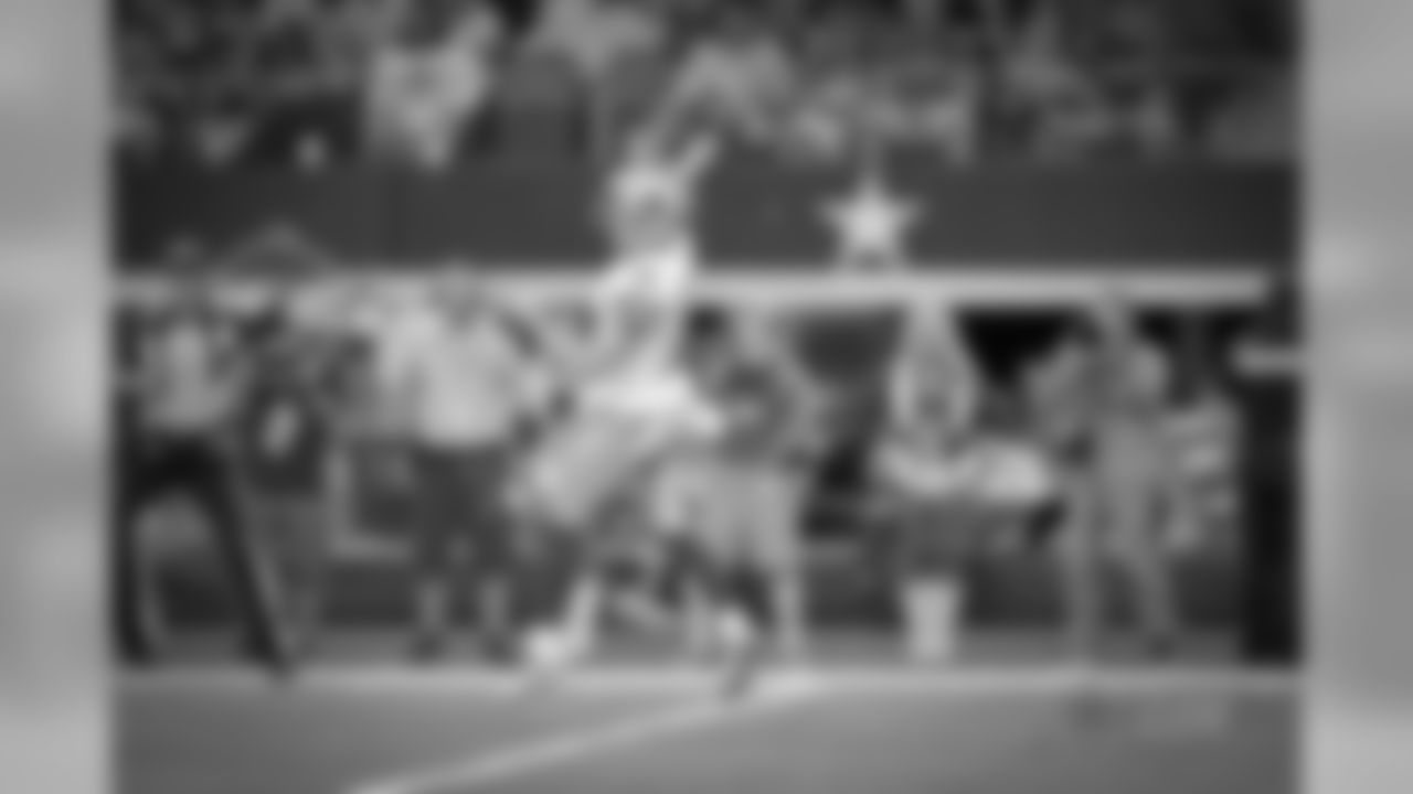 20161030_phl_dal_quickies302.jpg
