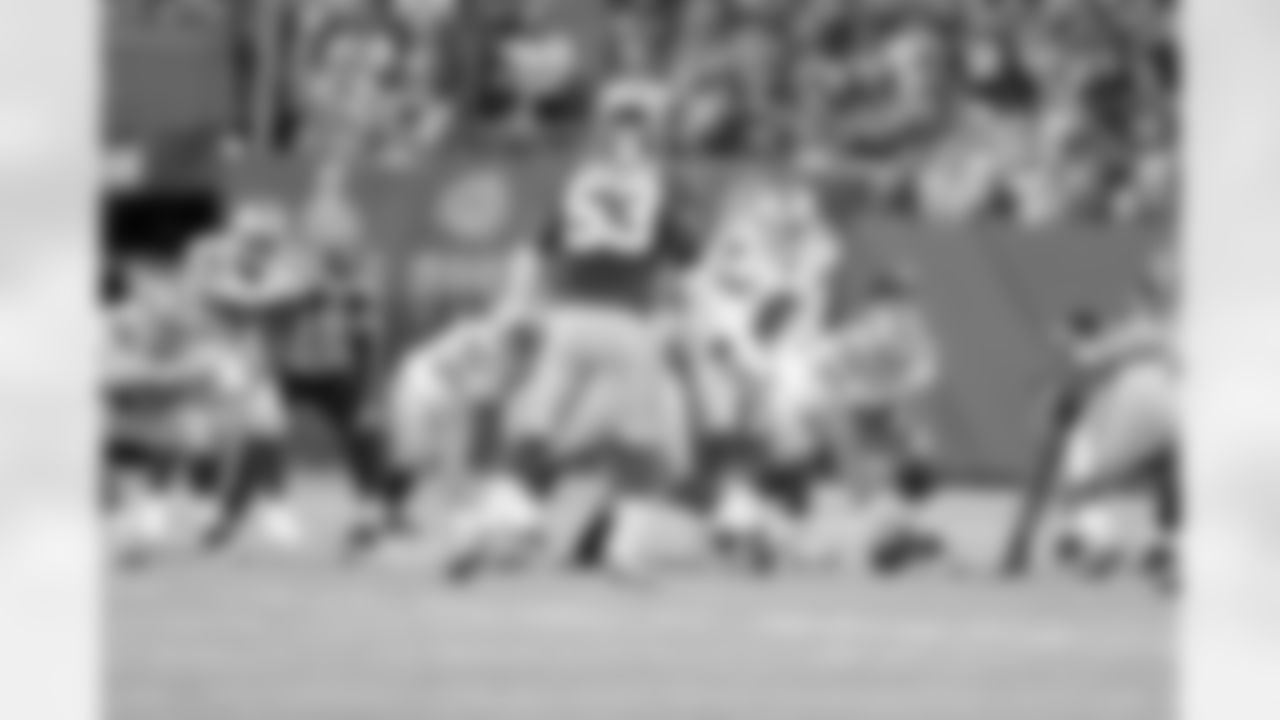 offense_20141123_dal_nyg_quickies084.jpg